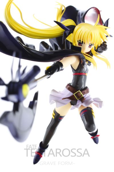 魔法少女奈叶 The MOVIE 1st 菲特・泰斯塔罗沙 -PHANTOM MINDS-