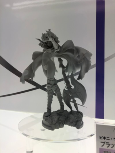 比基尼勇士 黑暗骑士