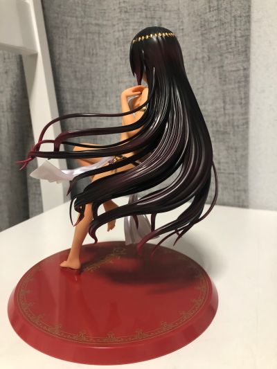 出包王女DARKNESS 涅墨西斯