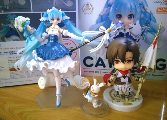 figma#EX-054 Vocaloid 初音未来&Rabbit Yukine 公主 雪未来 2019
