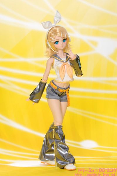 Dollfie Dream Sister DDS VOCALOID 镜音铃