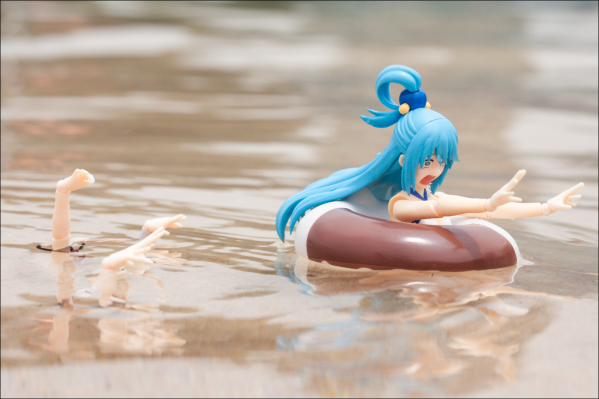 figma EX-056 为美好的世界献上祝福！2 惠惠 泳装ver.