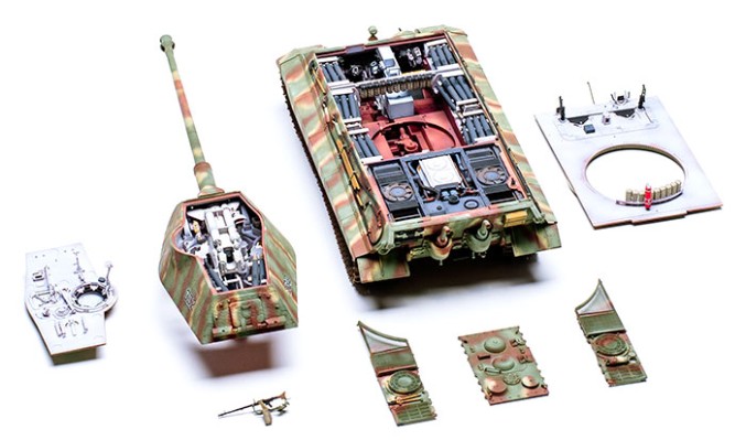 1/35 德国重型坦克Sd.Kfz.182“虎王”（保时捷炮塔型）
