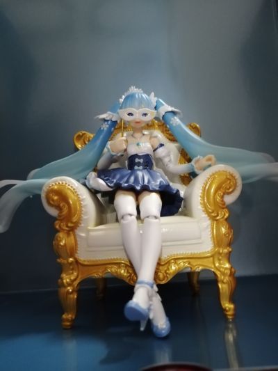 figma#EX-054 Vocaloid 初音未来&Rabbit Yukine 公主 雪未来 2019