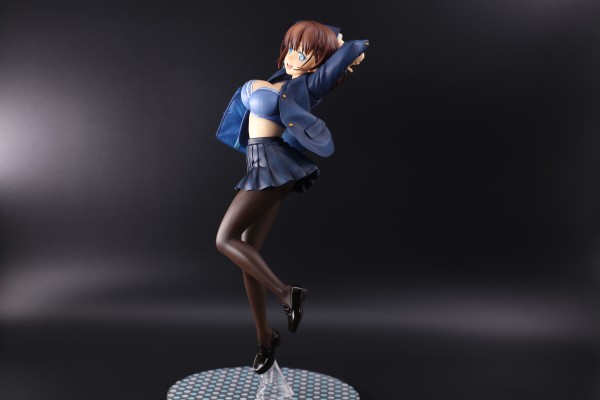 星期一的丰满 小爱