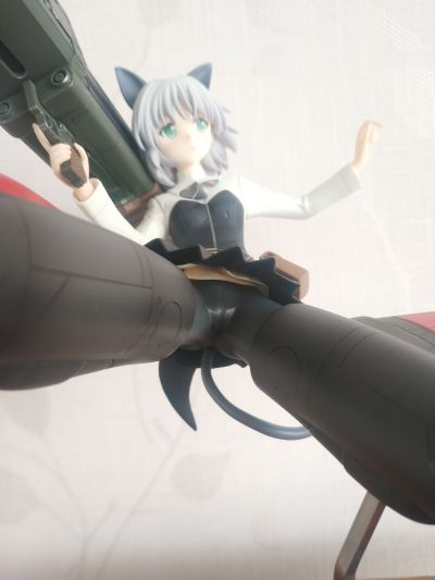 强袭魔女2 桑妮亚‧V‧利特维亚克 火箭弹发射器