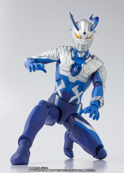 S.H.Figuarts 强壮日冕型赛罗与月神奇迹型赛罗