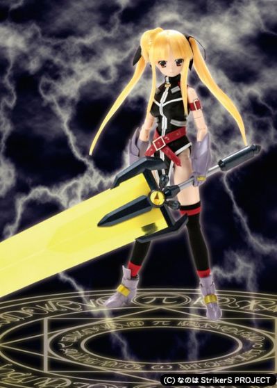 AZONE综合可动人形系列 魔法少女奈叶StrikerS	菲特·泰斯塔罗沙 True Sonic Form 