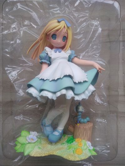 POP WONDERLAND ふしぎの国のアリス Alice