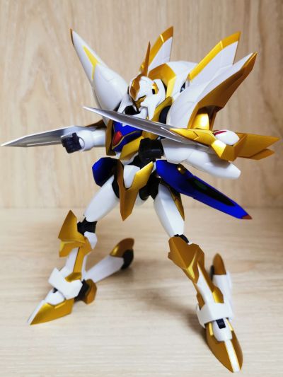 ROBOT魂＜SIDE KMF＞ Code Geass 复活的鲁路修 Z-01/S 兰斯洛特siN