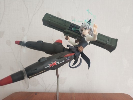 强袭魔女2 桑妮亚‧V‧利特维亚克 火箭弹发射器