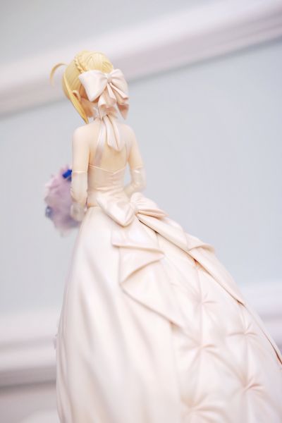 命运之夜 Saber ～TYPE-MOON10周年皇室礼服～