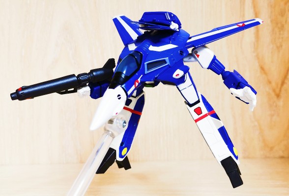 山口式转轮系列 No.084 超时空要塞 三段变形女武神 VF-1J（一条辉专用机）