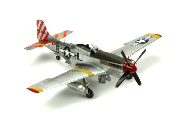 LS-010 1/48 北美 P-51D/K战斗机 “第8航空队”