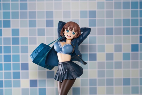 星期一的丰满 小爱