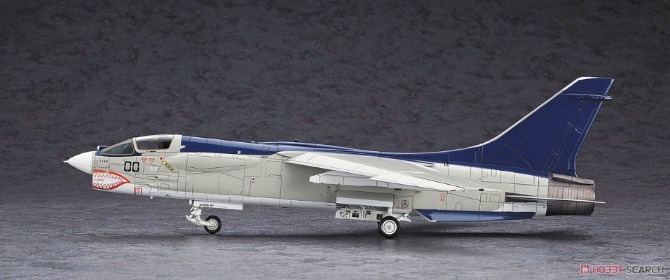 Creator Works 战区88 F-8E