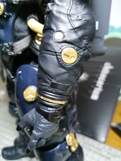 小岛工作室虚拟形象 1/6 黑色Ludens 千值练十周年纪念版