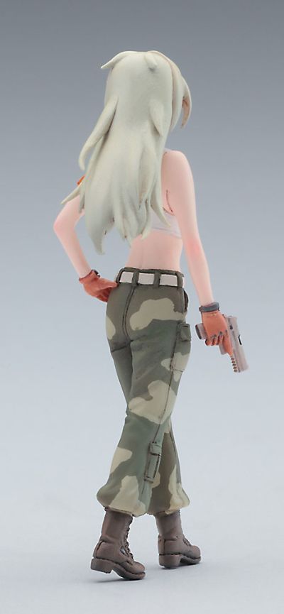 蛋机女孩系列  Hughes 500 Lucie McDonnell 