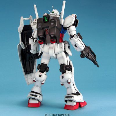 PG 1/60 	机动战士高达0083 星尘的回忆  RX-78GP01 高达试作1号机“玉帘”＆ RX-78GP01-Fb 高达试作1号机全方位推进型“玉帘”