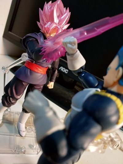 S.H.Figuarts 龙珠超 超级赛亚人桃红 扎马斯/黑悟空 活动独家配色版