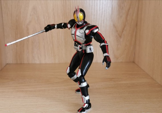 S.H.Figuarts 假面骑士555