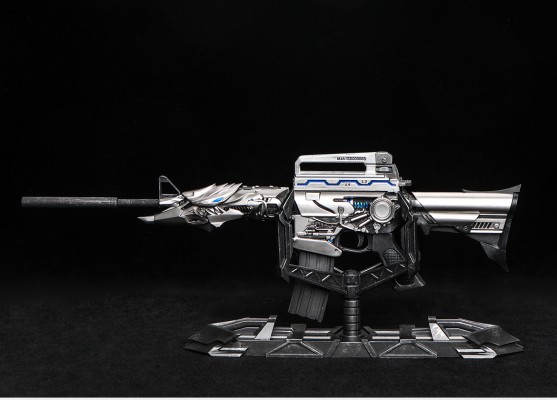 穿越火线 M4A1—雷神 枪模手办