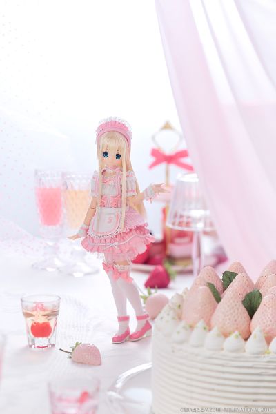 PureNeemo White Strawberry Shortcake 