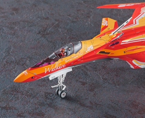 65848 超时空要塞系列 VF-31J 齐格飞“芙蕾雅·薇恩 配色”剧场版 超时空要塞Δ