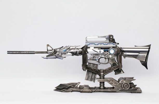 穿越火线 M4A1-雷神 枪模手办F 