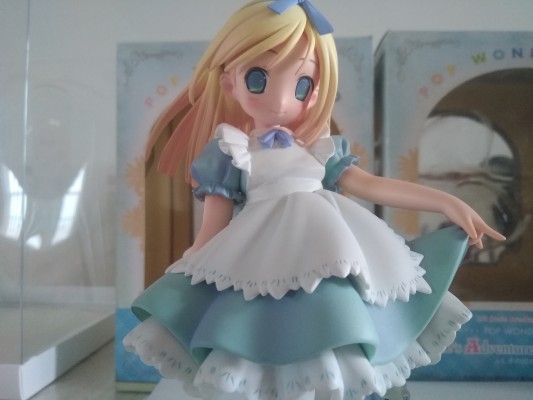 POP WONDERLAND ふしぎの国のアリス Alice