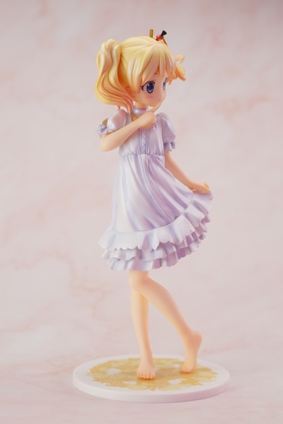 爱丽丝·卡塔雷特 连衣裙风格