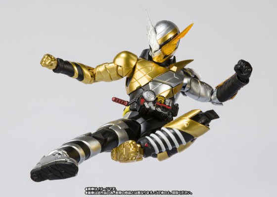 S.H.Figuarts  假面骑士创骑 实验形态  （兔子巨龙形态）