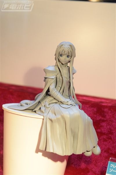 压泡面手办 刀剑神域 Alicization 	爱丽丝·滋贝鲁库