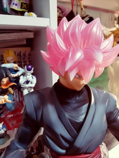 巨型系列  黑悟空（超级赛亚人桃红）