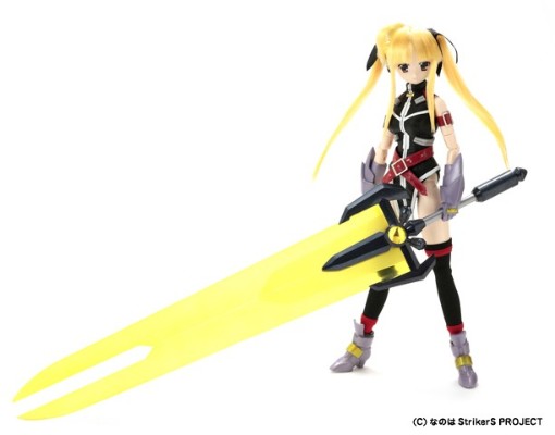 AZONE综合可动人形系列 魔法少女奈叶StrikerS	菲特·泰斯塔罗沙 True Sonic Form 