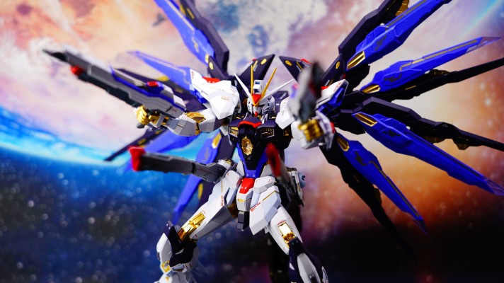 METAL BUILD 机动战士高达SEED Destiny ZGMF-X20A 强袭自由高达