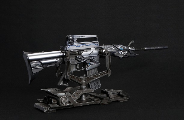 穿越火线 M4A1-雷神 枪模手办F 