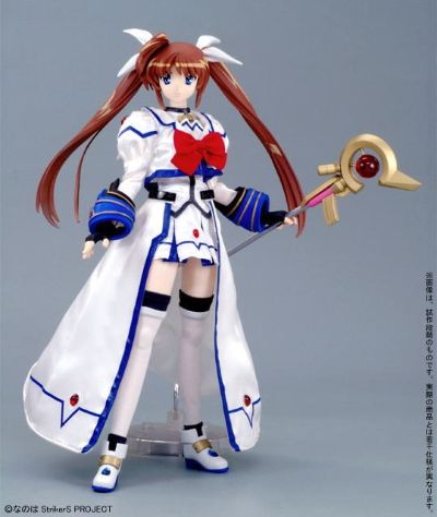 AZONE综合可动人形系列 26 魔法少女奈叶StrikerS 高町奈叶 