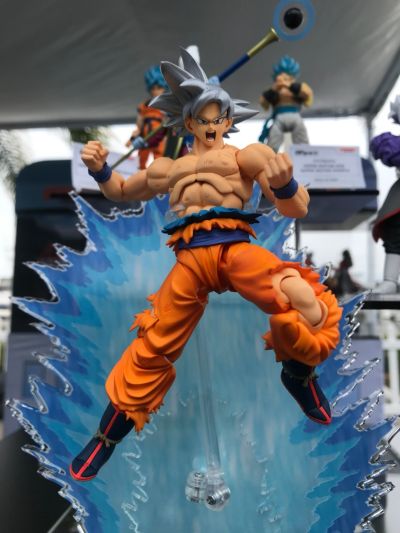 S.H.Figuarts 孙悟空 自在极意功