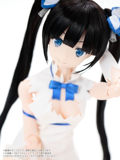 AZONE综合可动人形系列 No.053 期待在地下城邂逅有错吗 赫斯缇雅 