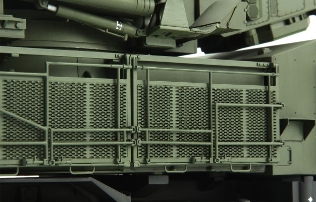 1/35 俄国自动防空系统 96K6 潘泽尔S1