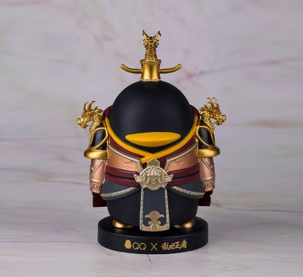 QQ*乱世王者联名公仔