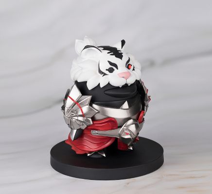 QQ*完美世界联名公仔