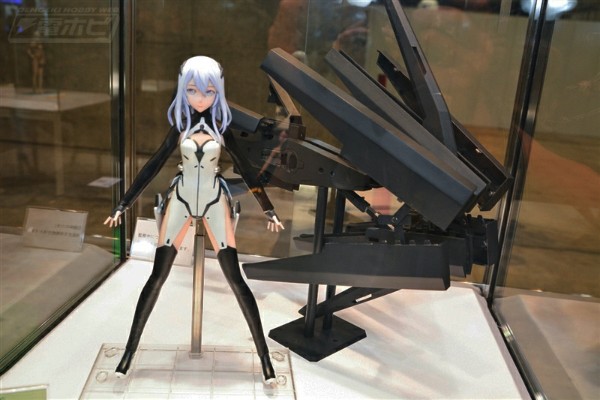 无缝可动手办 BEATLESS -没有心跳的少女- 蕾西亚