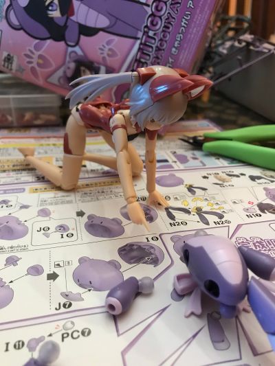 HGPG 高达创形者 小熊霸 菖蒲