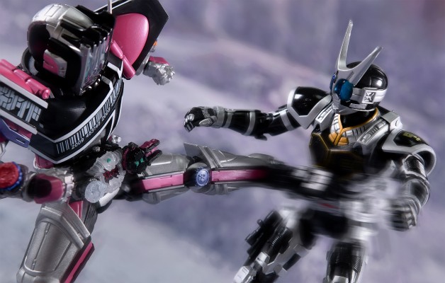 S.H.Figuarts 假面骑士：时王 假面骑士时王 帝骑装甲