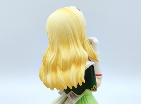 艾尔米娜・罗德利亚