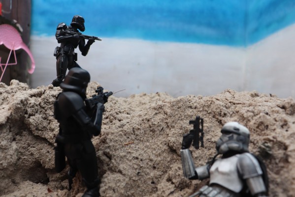 S.H.Figuarts 暗影冲锋队