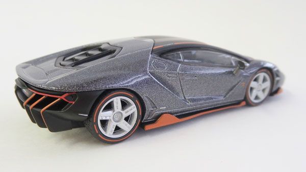 1/64 兰博基尼 Centenario 黑色/橘色