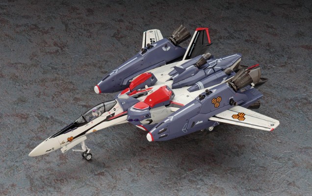 超时空要塞F 1/72 VF-25F/S Super 弥赛亚